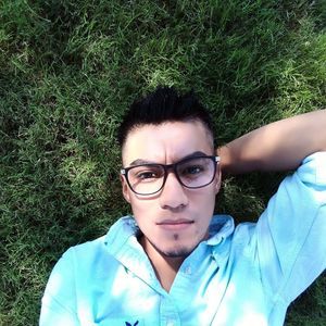 Meet your Posher, Eduardo